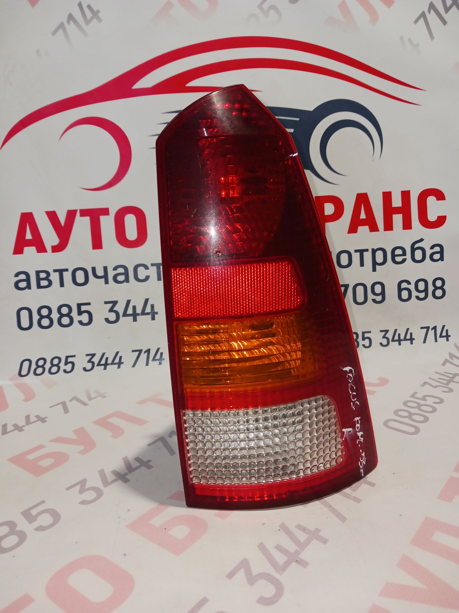FORD077 Стоп за Ford Focus I Estate (02.1999 – 12.2007), комби, позиция: дясна - Image 1