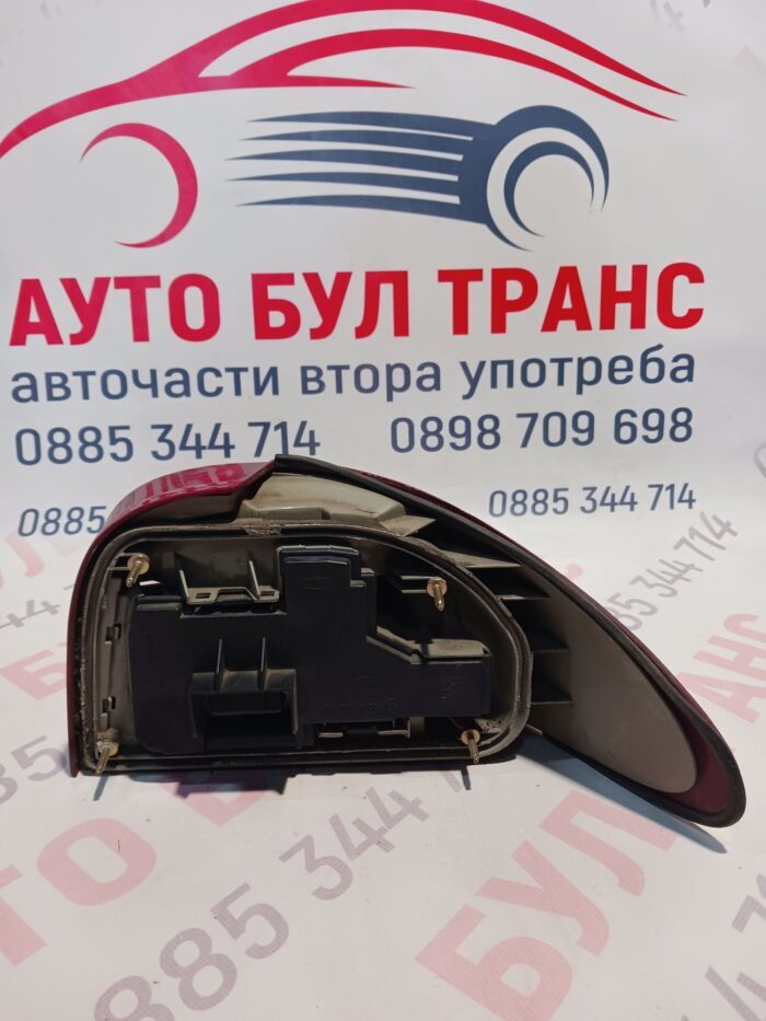 Ляв стоп за Ford Mondeo (1993-1996г.) - Image 2