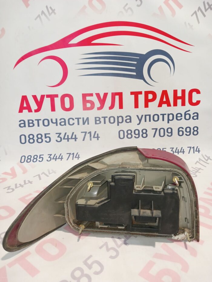 Десен стоп за Ford Mondeo (1993-1996г.) - Image 2