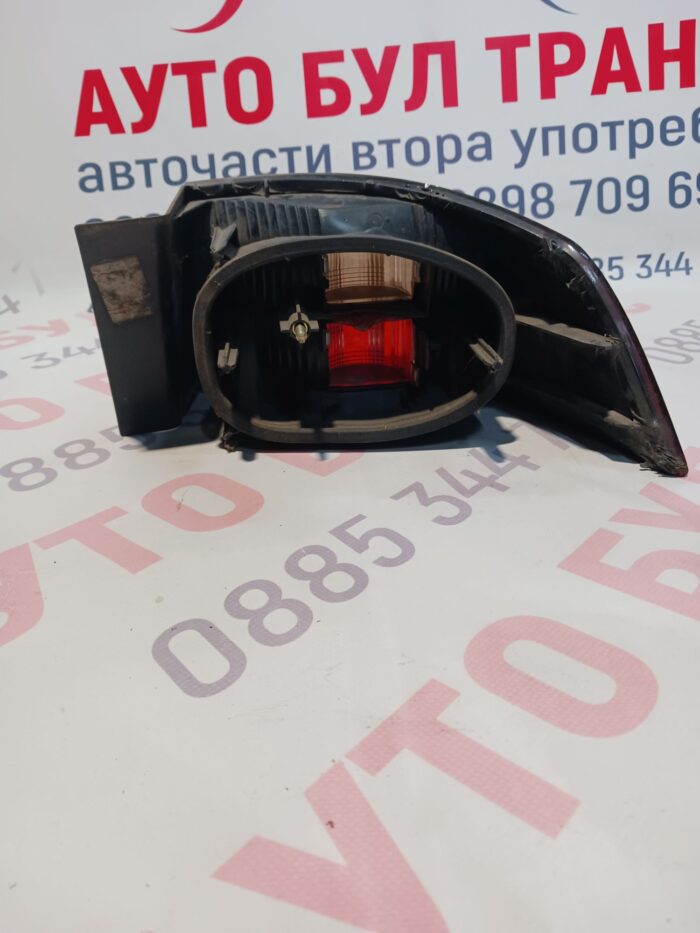 Стоп външен ляв H/B -2005 за RENAULT LAGUNA II (от 2001 до 2007г.) - Image 2