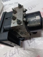 Помпа ABS за Audi A3 Hatchback II (05.2003 - 08.2012) 2.0 FSI, № 1K0 907 379 K - Image 2