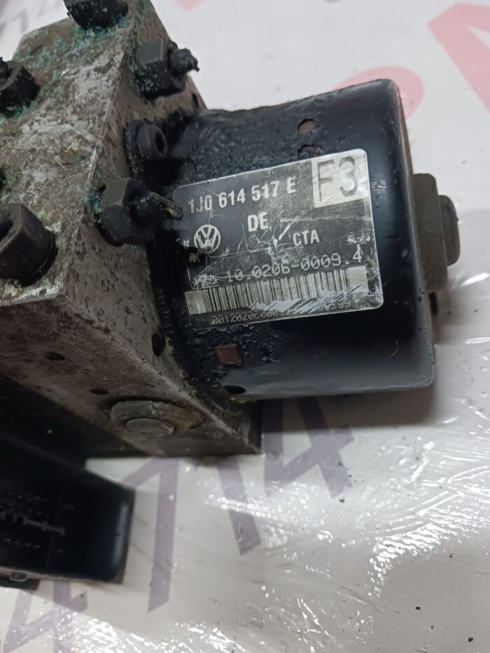 ABS Помпа за Audi A3 1.9TDI  2000г.  №1CO907379E / 1JO614517E - Image 2
