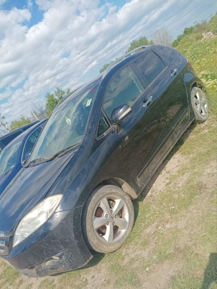 Honda FR-V 2.0 V-TEC 6 ск. - Image 2