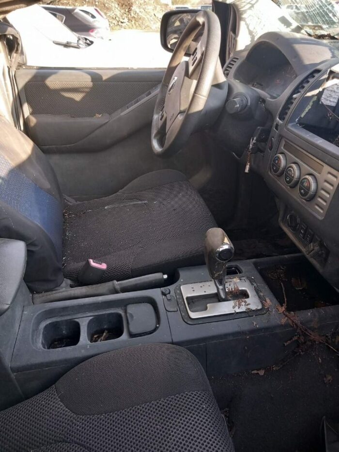 Nissan Navara 2.5 Di 4X4 - Image 3
