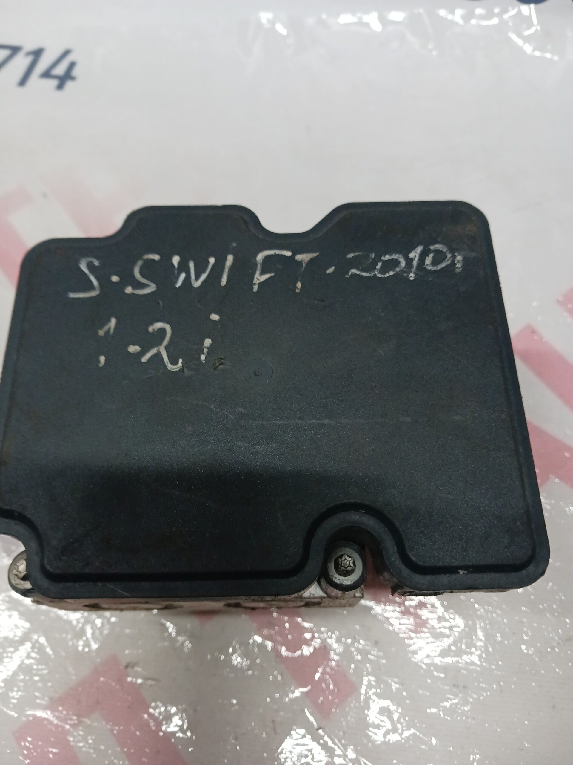 SUZUKI032 ABS помпа Suzuki Swift 1.2i 2010г. № 56110-68LA0/2265106455/0265956013 - Image 1
