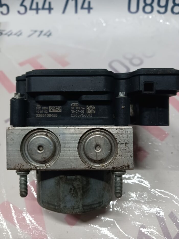 ABS помпа Suzuki Swift 1.2i 2010г. № 56110-68LA0/2265106455/0265956013 - Image 3