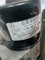 ABS помпа  Mercedes-Benz W203 2003г.   №2035451632/0044310512 - Image 3