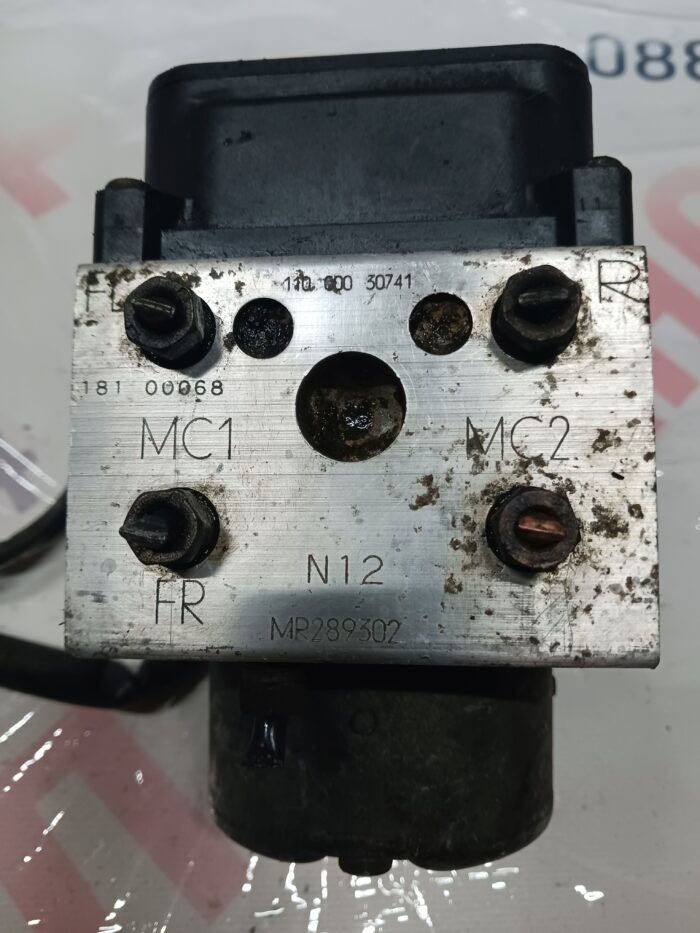 Помпа ABS за  Mitsubishi  Pajero  2.5TD 1997г. №110 000 307 41 /MR289 302 - Image 3