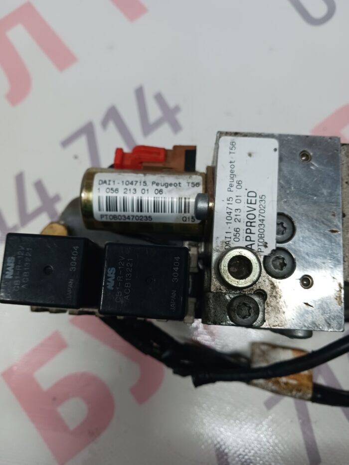 МОТОР ЗА ХИДРАВЛИЧНА ПОМПА ЗА ПОВДИГАНЕ НА ПОКРИВА PEUGEOT 307CC 2003Г. - Image 2