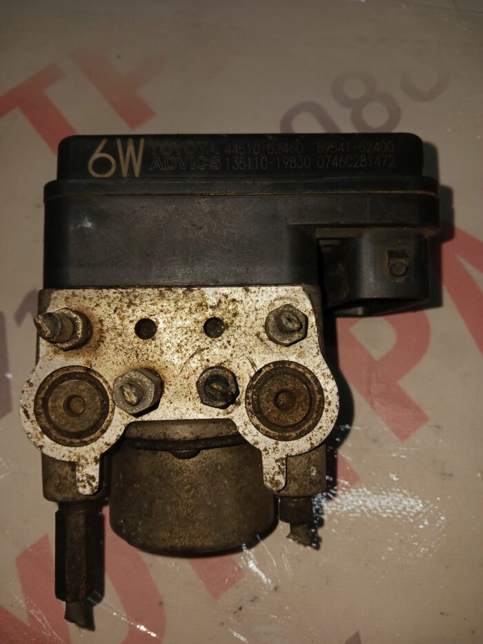ABS помпа Toyota Yaris 2006г. № 44510-52460 - Image 2