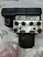 ABS помпа Toyota Corola 2.2 DFD 2004г. № 44510-13070/89541-13040 - Image 2