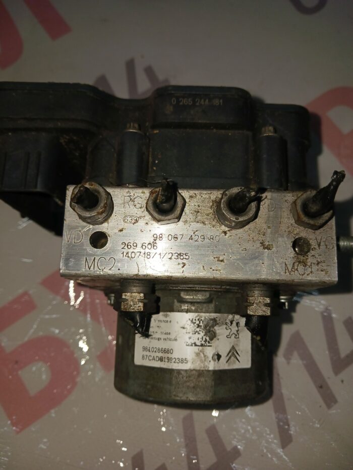ABS помпа за Citroen Picasso 1.6HDI 2015г. №9806742980/9810286680 - Image 2