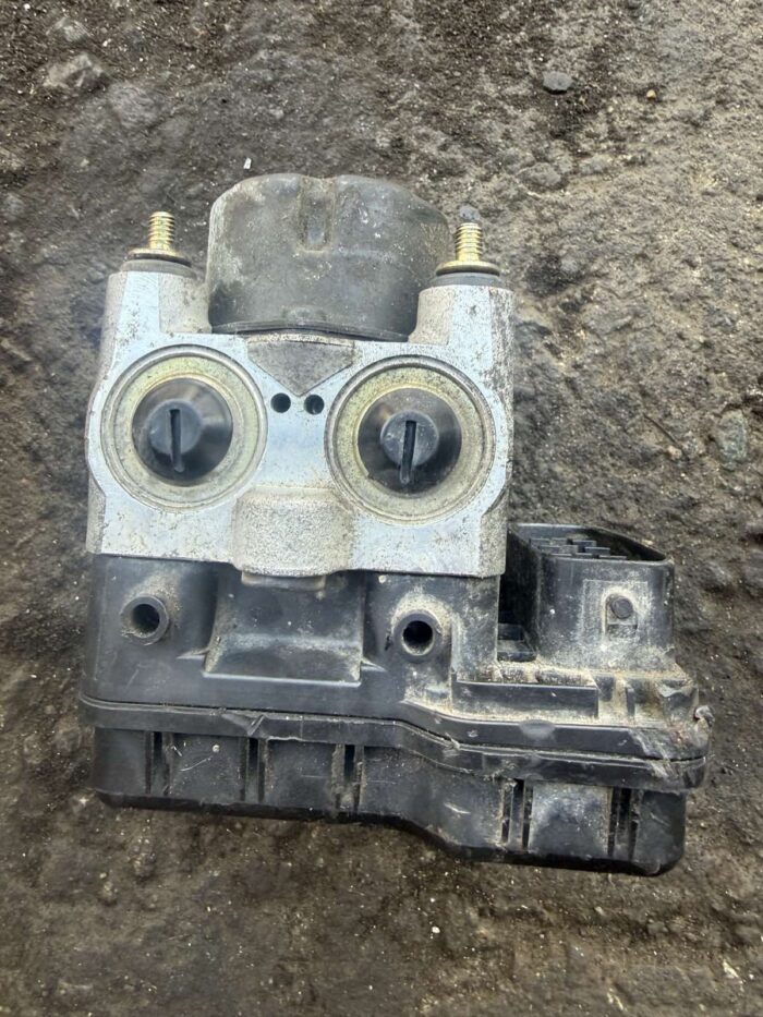 ABS помпа за TOYOTA  RAV-4 4451042080 / 8954142050 / DENSO 1338000020 - Image 4
