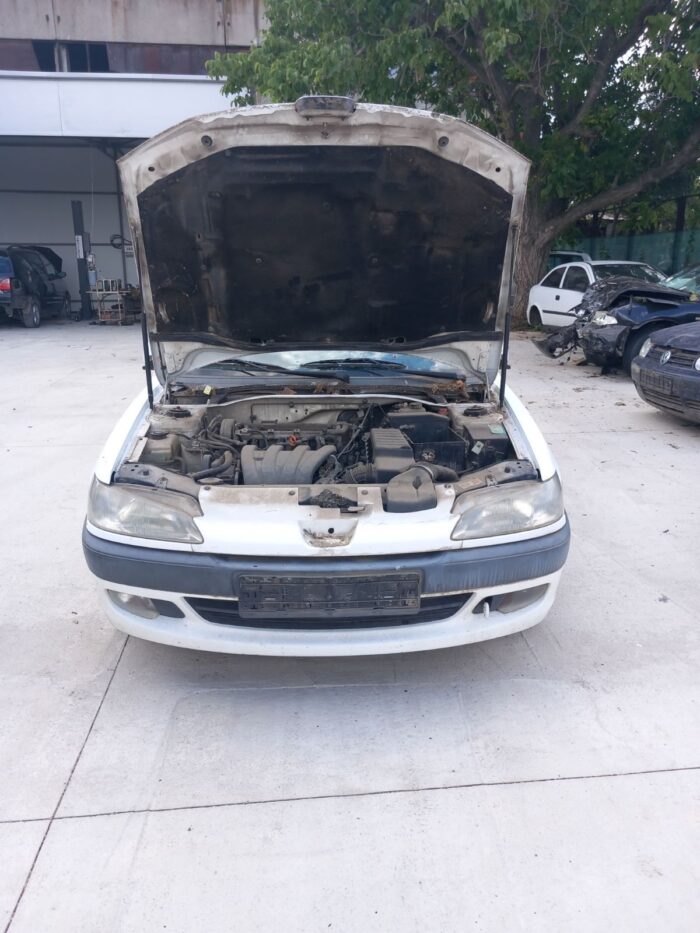 Peugeot 306 1.8I 10KJF-За части - Image 2