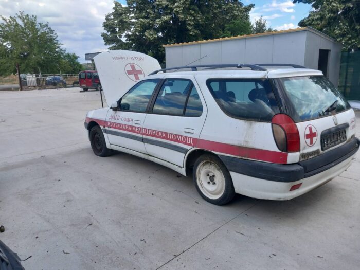 Peugeot 306 1.8I 10KJF-За части - Image 4