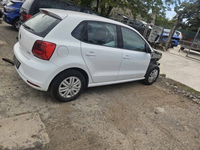 VW Polo 1.0I/75к.с./ CHY /2014г.-За части - Image 3