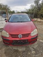 VW GOLF V 1.6 FSI 2006г. ( за части )